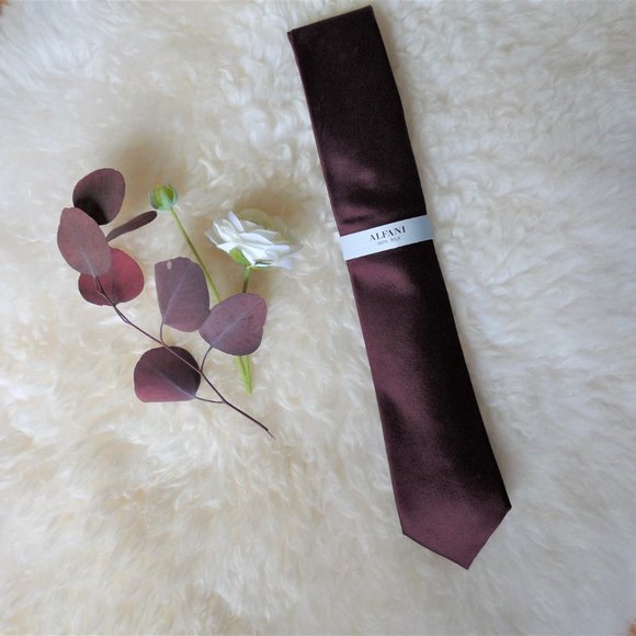 Alfani 100% Silk Burgundy/Wine Slim Necktie - Picture 3 of 6